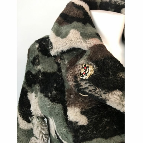 Winter coat - Picture 4 of 5